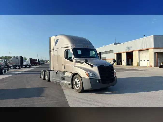 2024 Freightliner Cascadia 126e517878edb6aee4be296cf24102af6ff