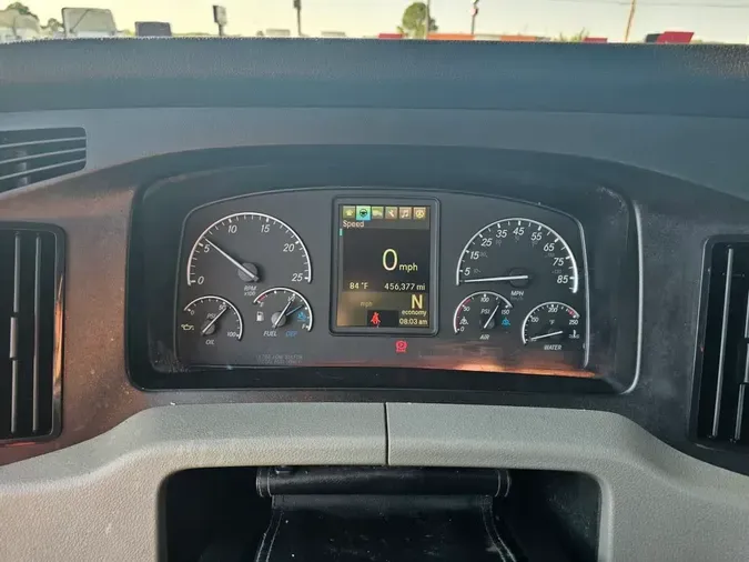 2019 FREIGHTLINER NEW CASCADIA 116
