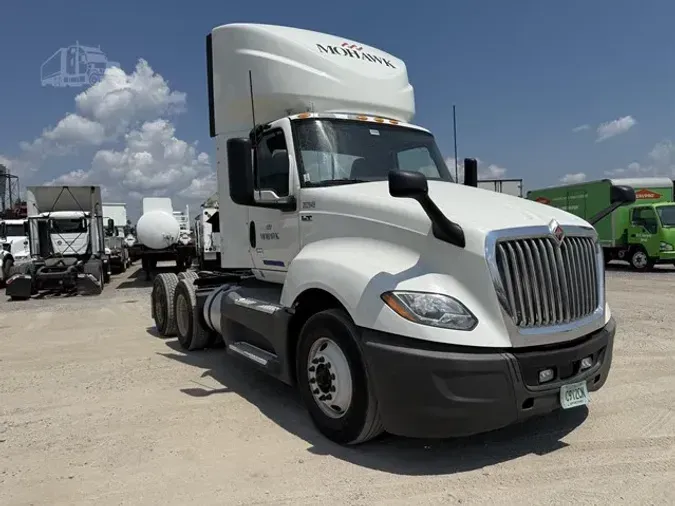 2020 INTERNATIONAL LT