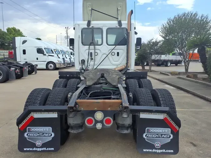 2019 FREIGHTLINER/MERCEDES CASCADIA 125