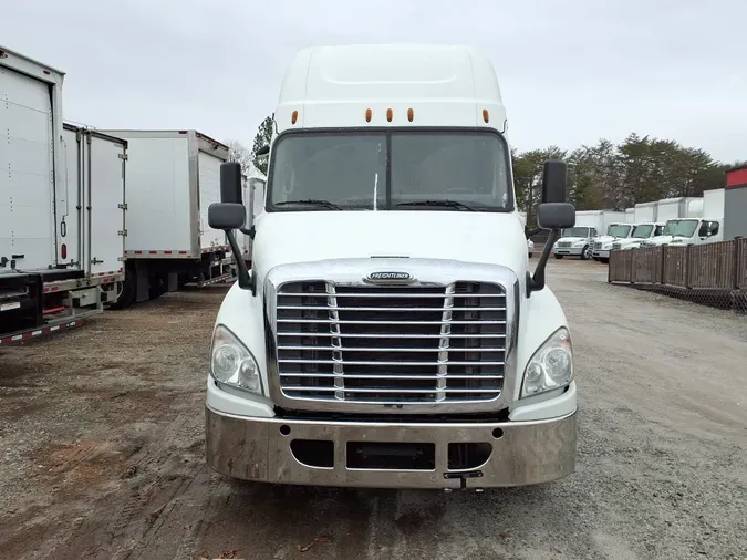 2020 FREIGHTLINER/MERCEDES CASCADIA 125