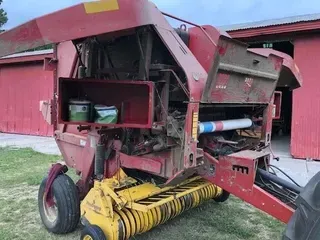 2009 New Holland BR7070