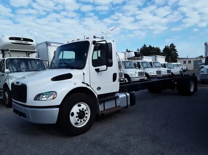 2020 FREIGHTLINER/MERCEDES M2 106e52c21b9a5fa431ca57db4ba22c16945