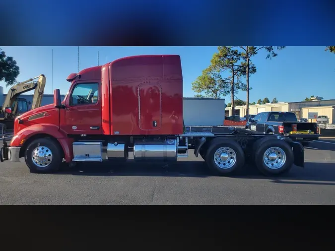 2022 Peterbilt 579e52d97e82469b68171be29d61aa9f9ff