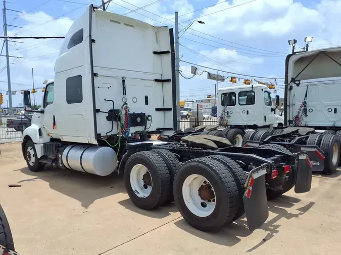 2019 NAVISTAR INTERNATIONAL LT625 SLPR CAB