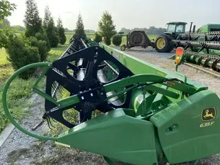 2012 John Deere 635F