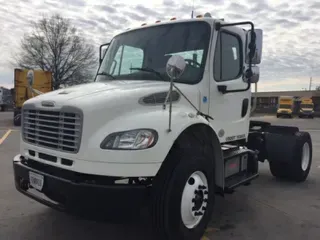 2016 FREIGHTLINER M2 100
