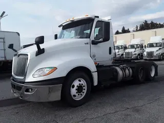2019 NAVISTAR INTERNATIONAL LT625 DAYCAB T/A
