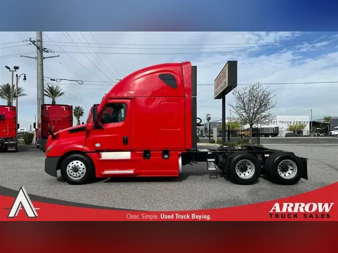 2022 FREIGHTLINER CA126
