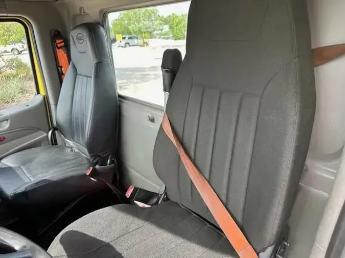 2021 Peterbilt 579