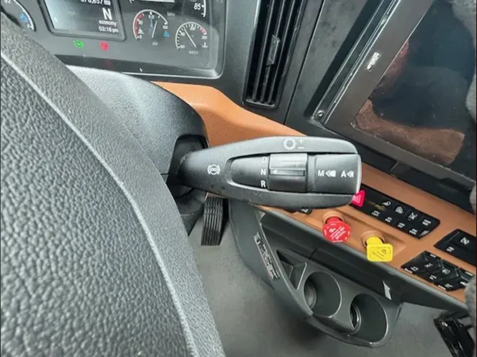 2022 Freightliner PT126SLP