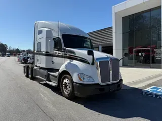 2021 Kenworth T680