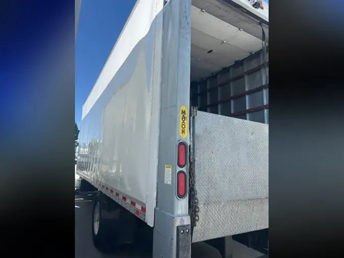 2019 FREIGHTLINER/MERCEDES M2 106e54c96dcb132459c6e867dc2d9e67dc7