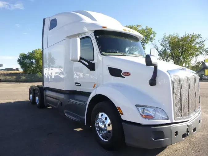 2021 Peterbilt 579