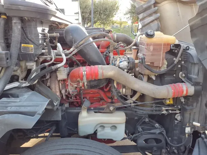 2020 NAVISTAR INTERNATIONAL LT625 SLPR CAB