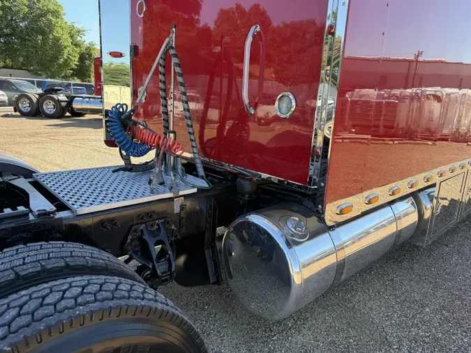 2018 Peterbilt 579
