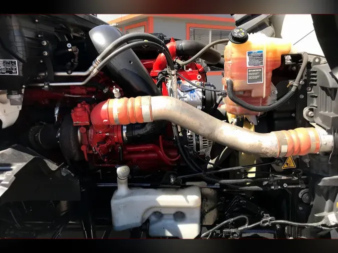 2021 INT LT625 6x4