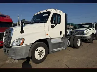 2016 FREIGHTLINER CASCADIA 125