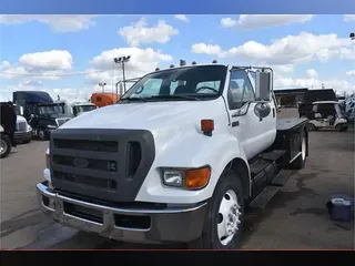 2009 FORD F750