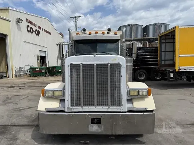 2002 PETERBILT 379EXHD