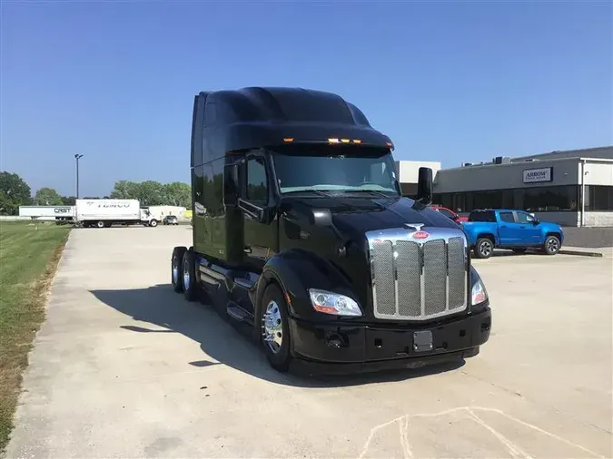 2021 PETERBILT 579