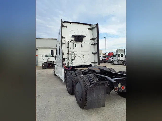 2019 FREIGHTLINER/MERCEDES CASCADIA 125