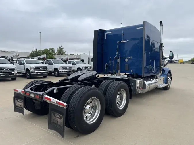 2022 Peterbilt 579