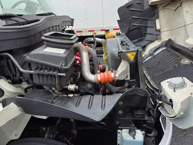 2019 NAVISTAR INTERNATIONAL 4300 LP