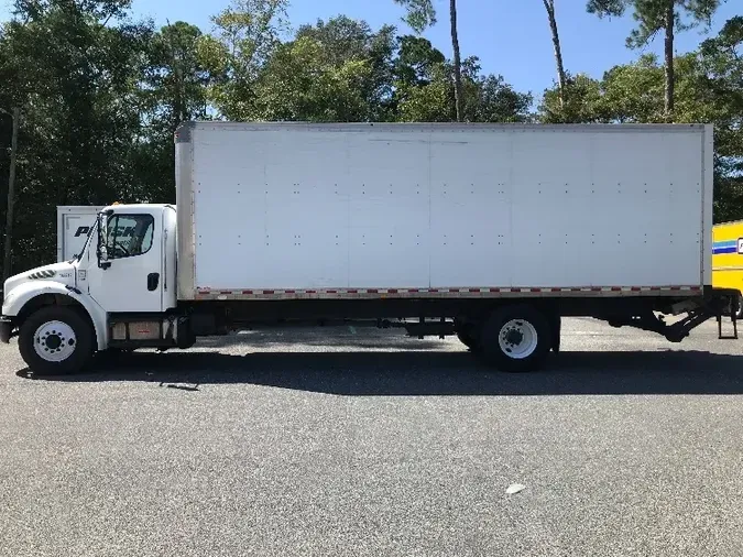 2018 Freightliner M2