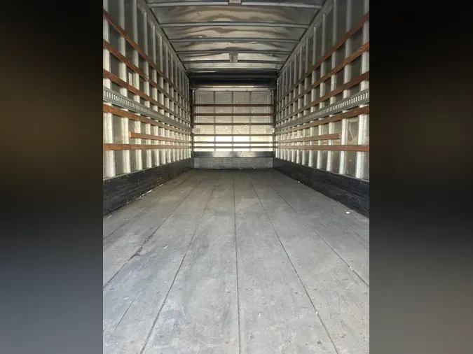 2018 FREIGHTLINER/MERCEDES M2 106