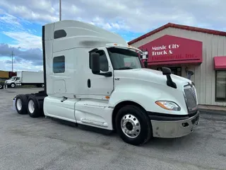 2019 INTERNATIONAL LT625