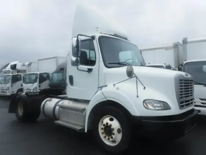 2020 FREIGHTLINER M2-112