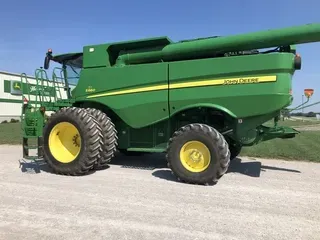 2014 John Deere S660