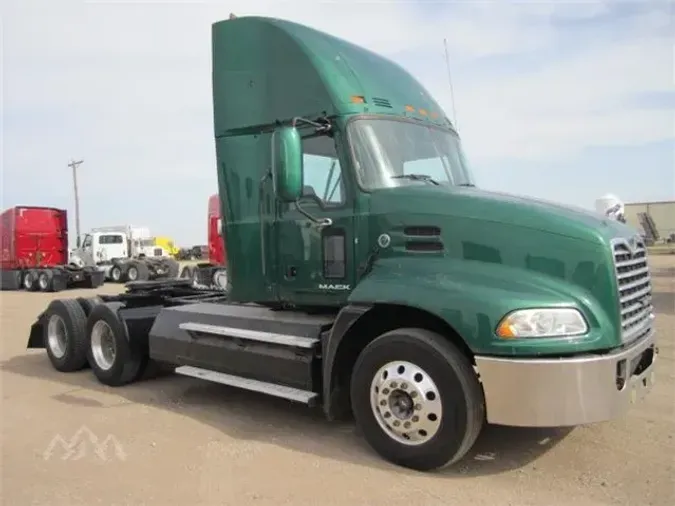 2016 MACK PINNACLE CXU633