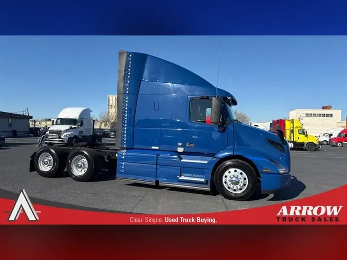 2022 VOLVO VNL640