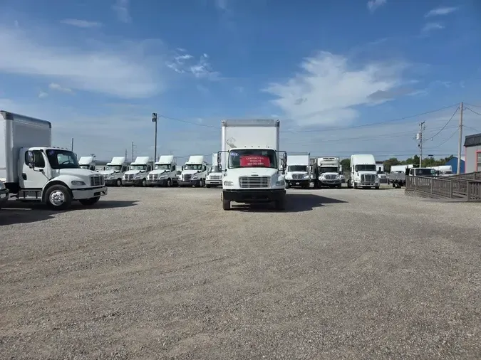 2018 FREIGHTLINER/MERCEDES M2 106e579eb242154c78e10cc09dec9e930c0