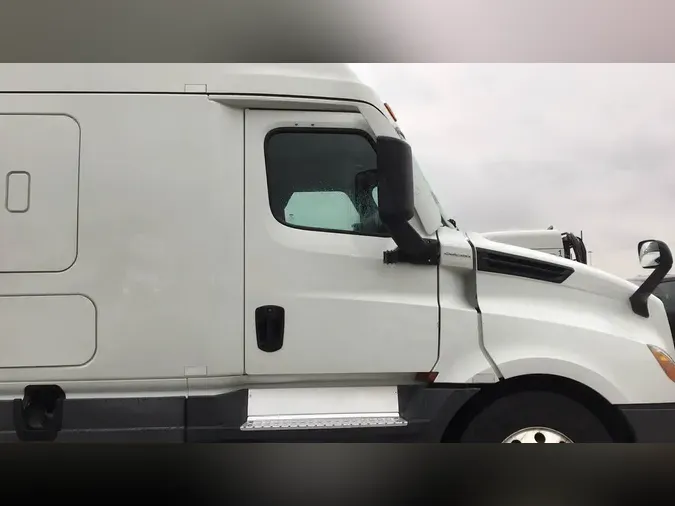 2021 Freightliner Cascadia