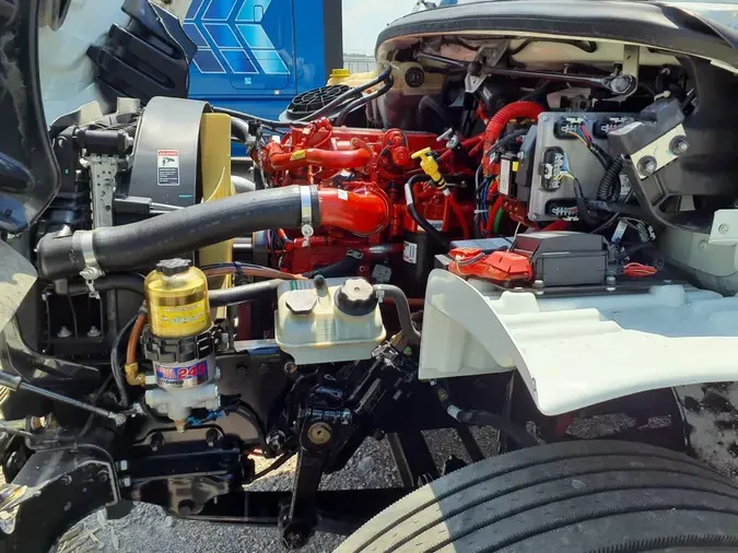 2021 FREIGHTLINER M2 106