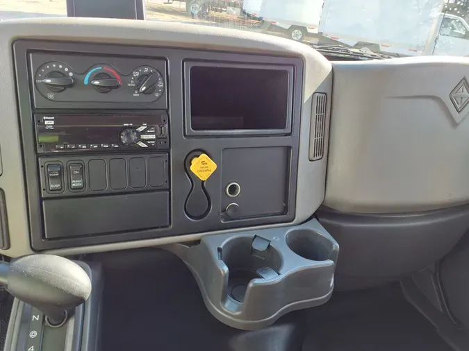 2019 NAVISTAR INTERNATIONAL 4300 LP