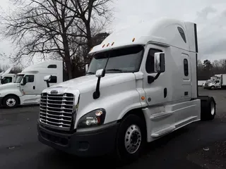 2020 FREIGHTLINER/MERCEDES CASCADIA 125