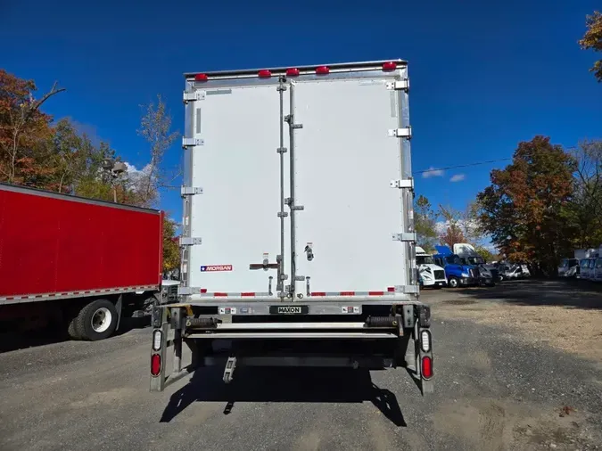 2020 FREIGHTLINER/MERCEDES M2 106