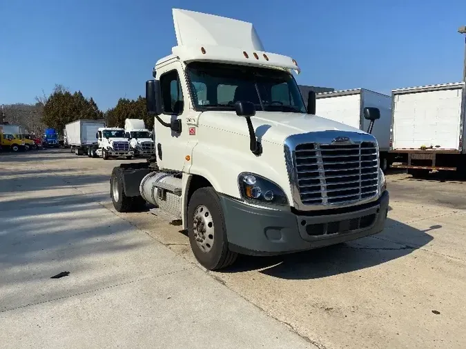 2018 Freightliner X12542STe5939caa0991d847fa66739f29a86218