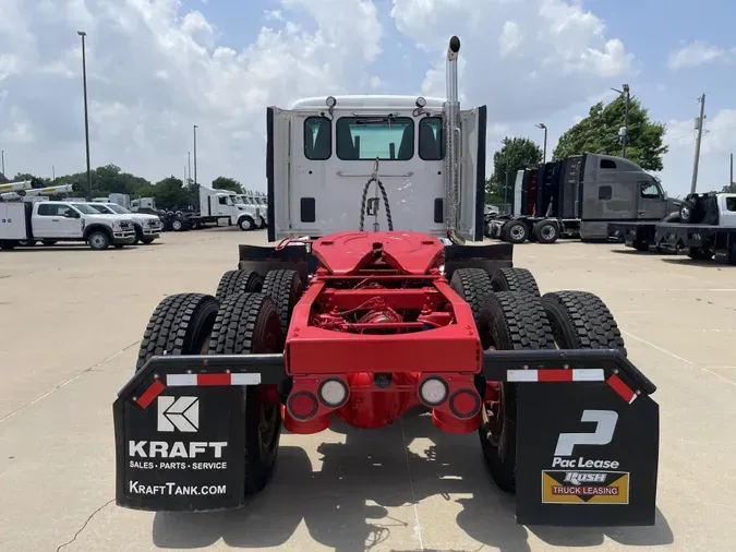 2022 Peterbilt 567