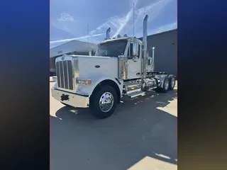 2026 PETERBILT 589