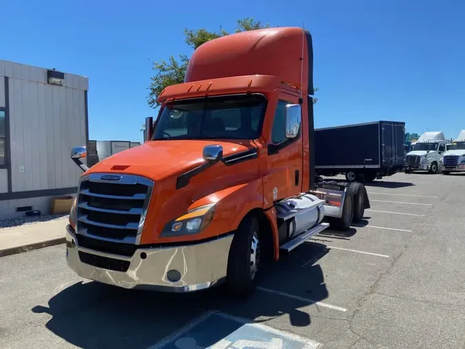 2020 FREIGHTLINER/MERCEDES NEW CASCADIA PX12664e59c1a19509a246dbd192fd94daf976d