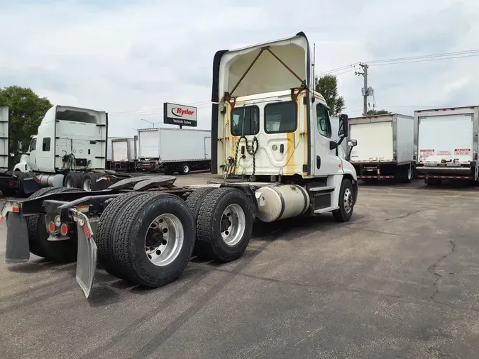 2018 FREIGHTLINER CASCADIA 125
