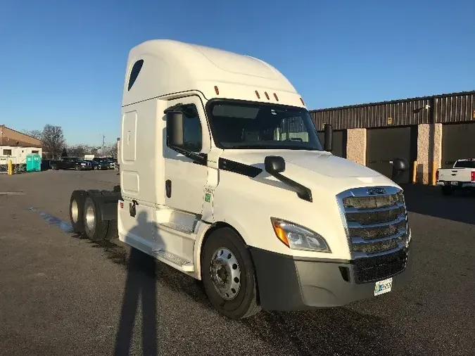 2019 Freightliner T12664STe59eaf0559875af709084b9a37f9414f