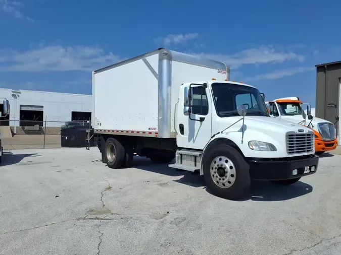 2021 FREIGHTLINER M2 106