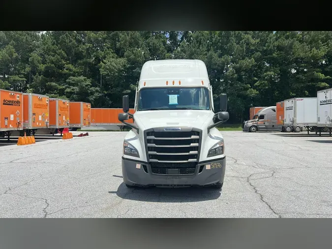 2021 Freightliner Cascadia