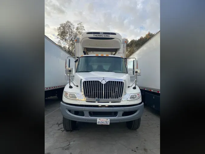 2017 NAVISTAR INTERNATIONAL 4300